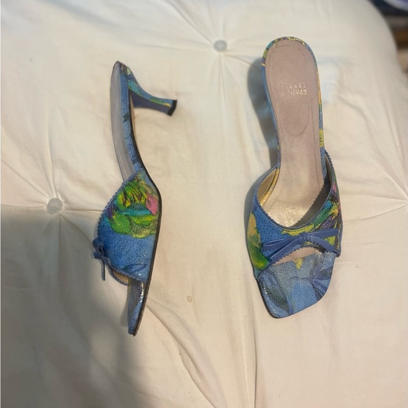Stuart Weitzman pumps. Slightly worn- size 9. Very rare! - Picture 3 of 3
